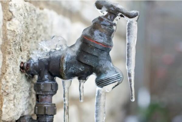 Preparing plumbing for winter
